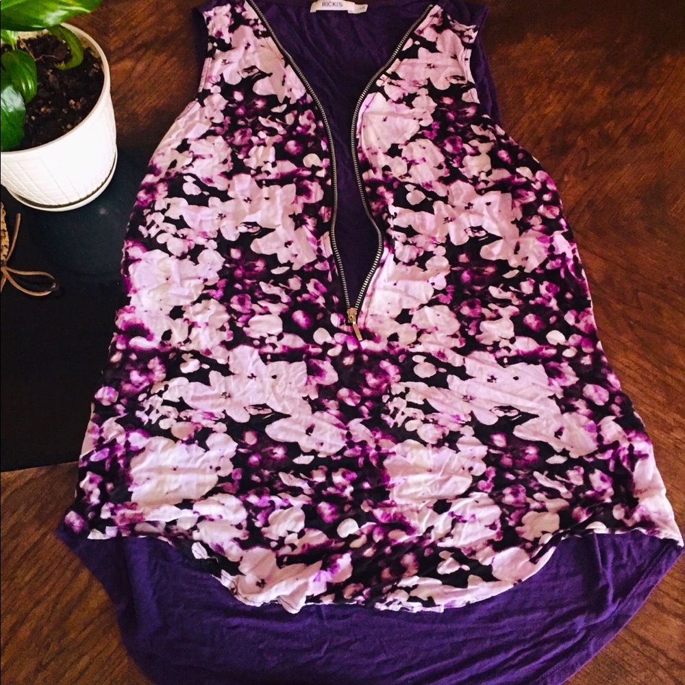 Front half zip tank